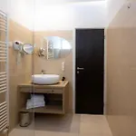Bella Guest house 3*