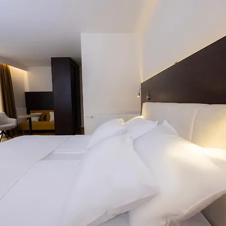 Guest house Bella 3*