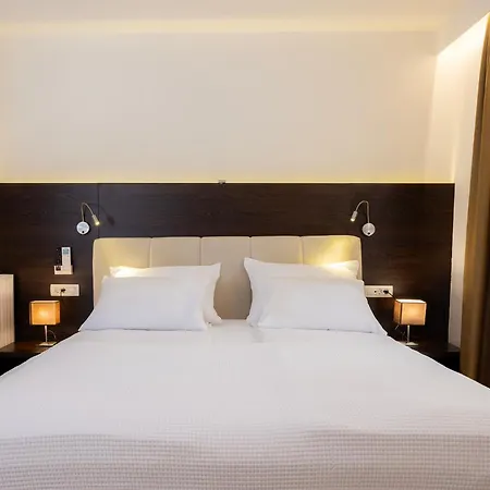 Bella Guest house 3*