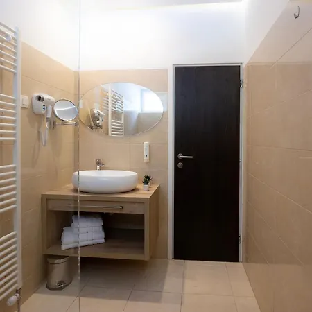 Bella Guest house 3*